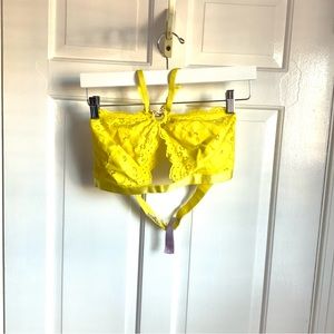 Savage Fenty Lace Halter Bralette